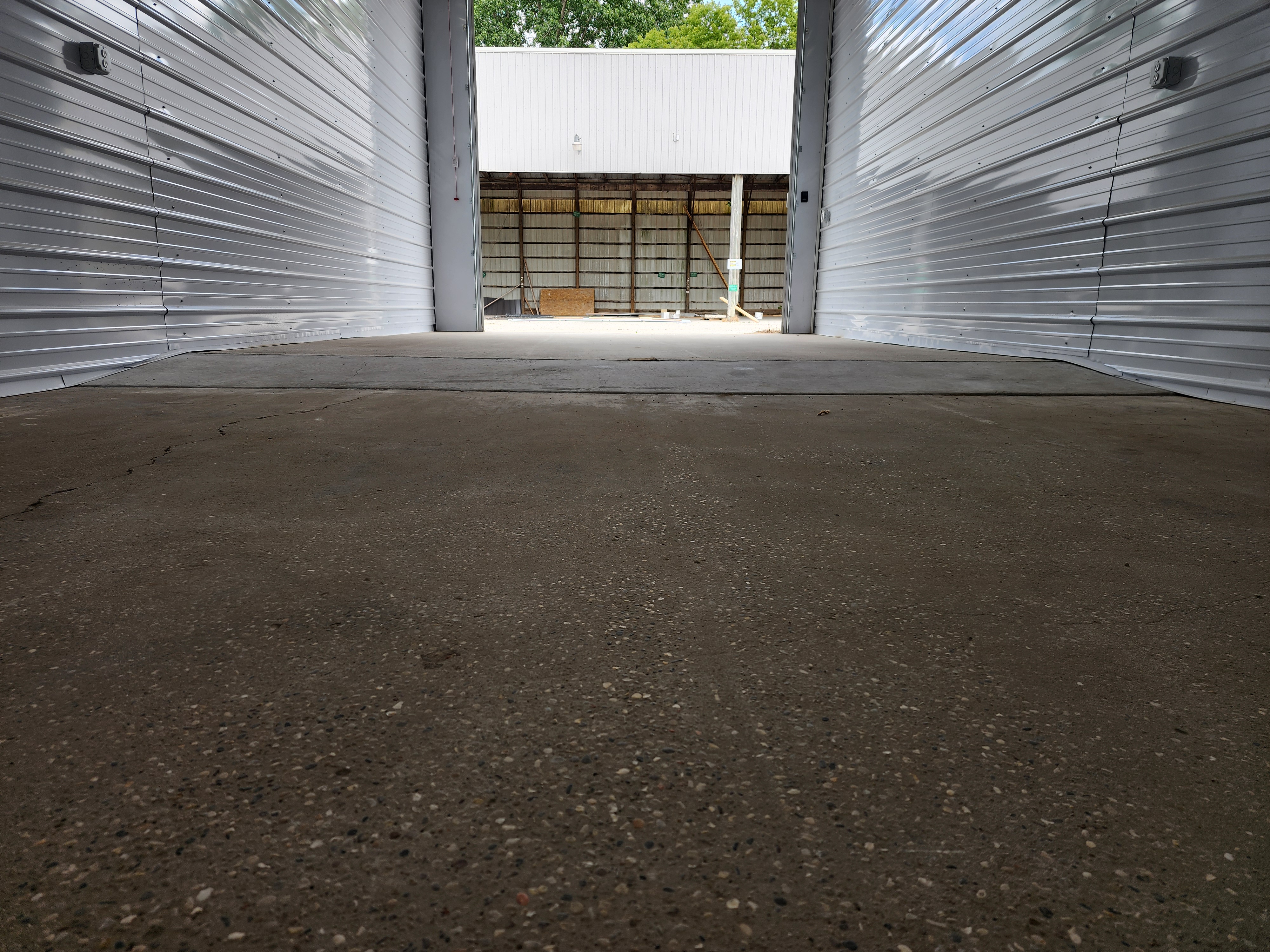 Concrete Floor & Center